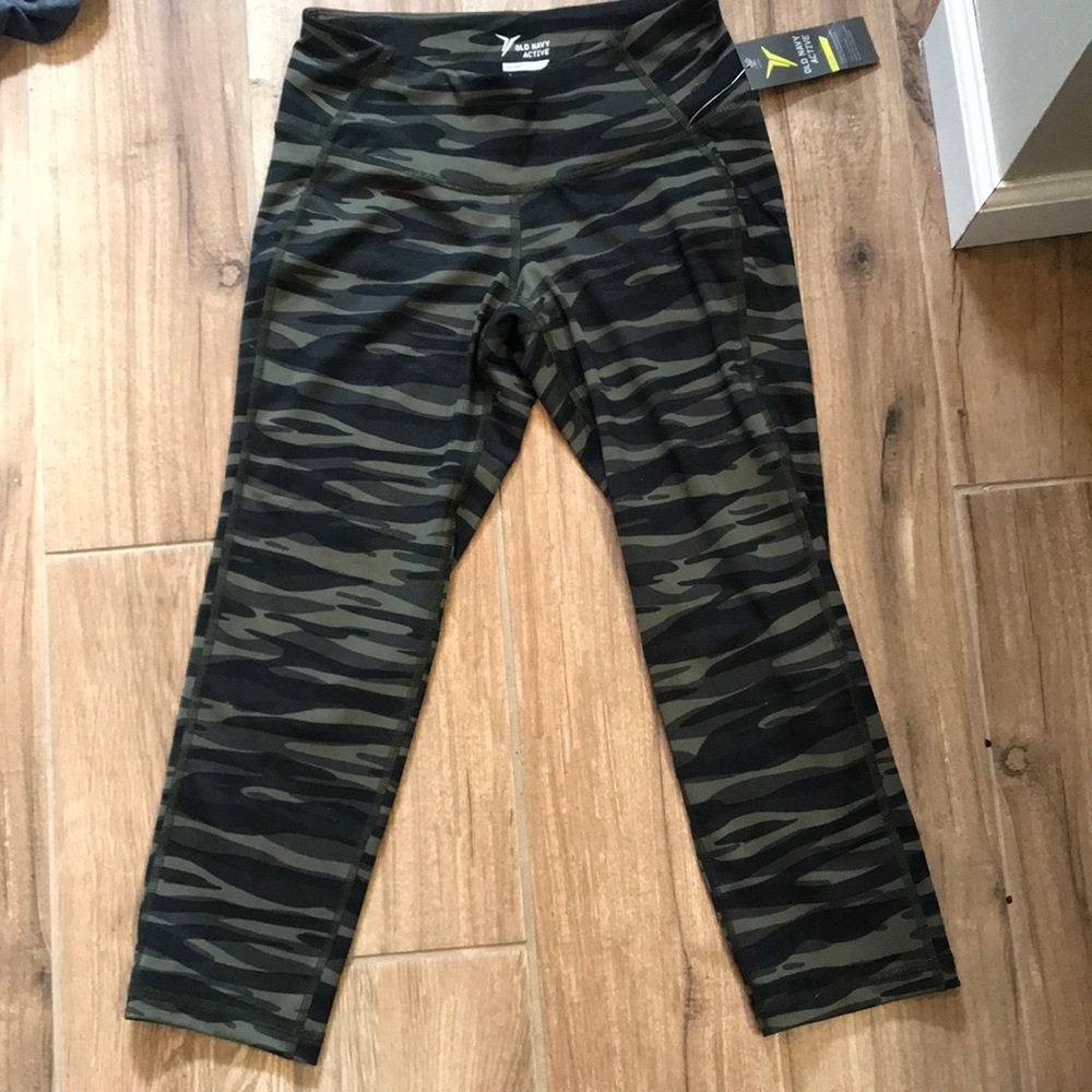 Brand new with tags Old navy active pants